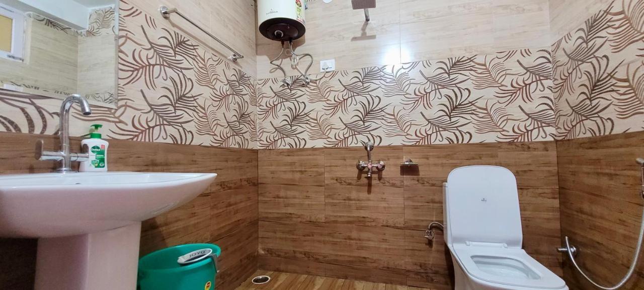 Rudra Homestays Калпа Екстериор снимка