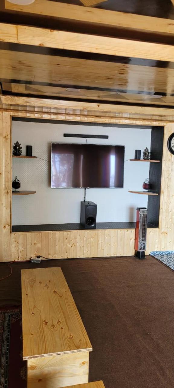 Rudra Homestays Калпа Екстериор снимка